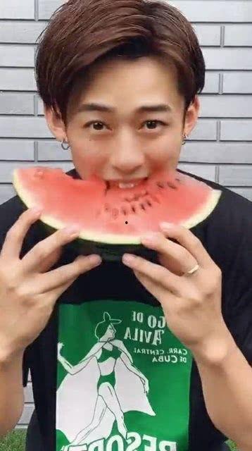 青岛吃瓜网红强哥是谁,吃瓜界的风云人物