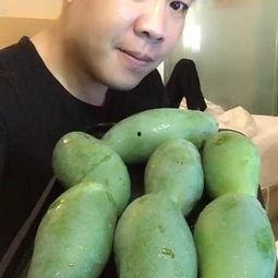 越南网红吃瓜视频,趣味视频引网友热议